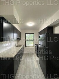Building Photo - 259 Reynolds Terrace