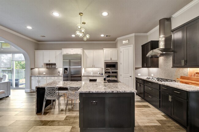 Building Photo - 13219 Pkwy Hills Dr