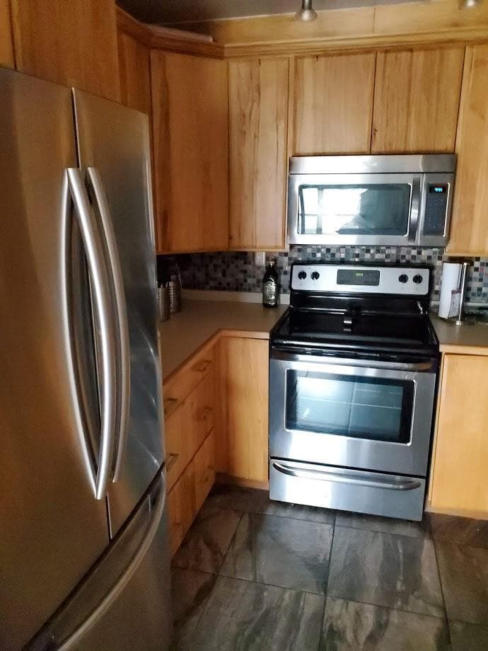 Building Photo - 3 N Christopher Columbus Blvd