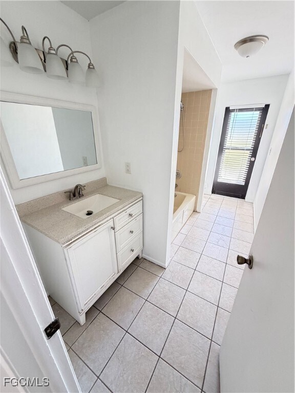 Building Photo - 3313 SE 4th Ave