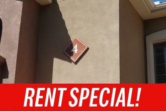 Building Photo - 41410 Juniper St