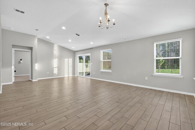 Building Photo - 66108 Edgewater Dr