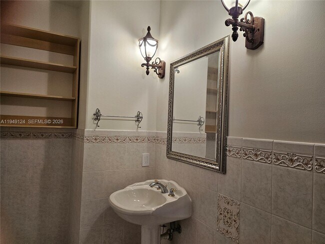 Building Photo - 8480 SW 98th St