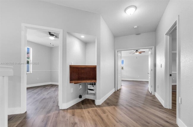 Building Photo - 6425 SW 164th Ave