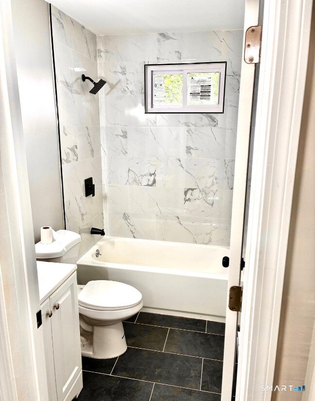 Building Photo - 36 2nd Ave