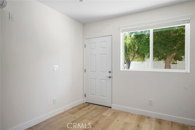 Building Photo - 6851 De Celis Pl