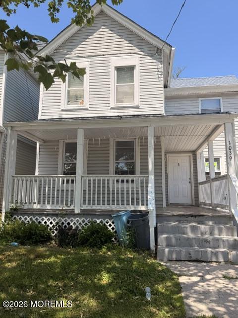 Building Photo - 1039 Bangs Ave