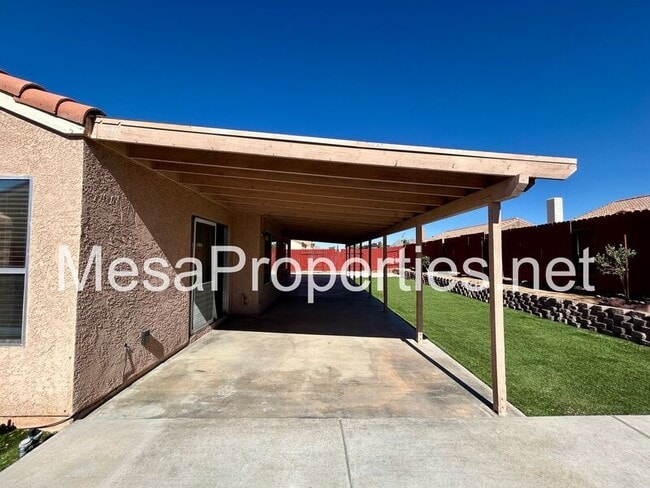 Building Photo - 16481 Silica Dr
