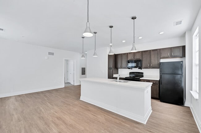 Building Photo - Eastbrooke Apartments