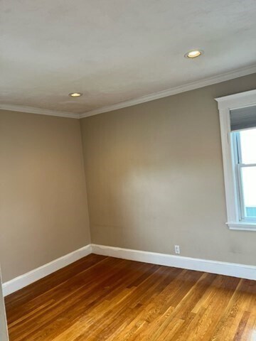 Building Photo - 411 Beale St