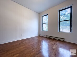 Building Photo - Bushwick Brooklyn / Spacious 2-Bed 1-Bath ...