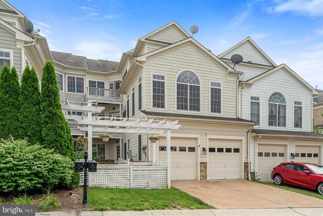 Building Photo - 43493 Millwright Terrace