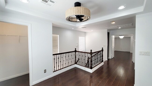 Building Photo - Lydian Ct  - 3 bedrooms , 2.5 bath, 1864 SQFT