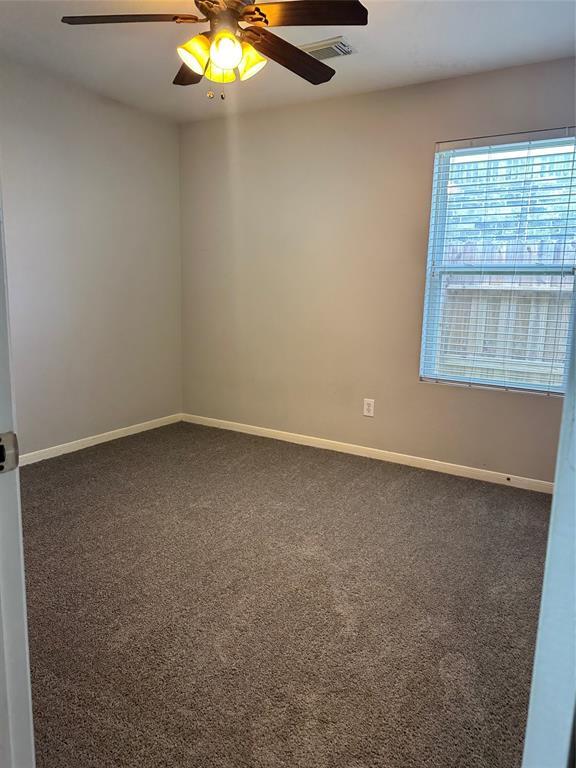 Building Photo - 17915 Alpine Brook Ln