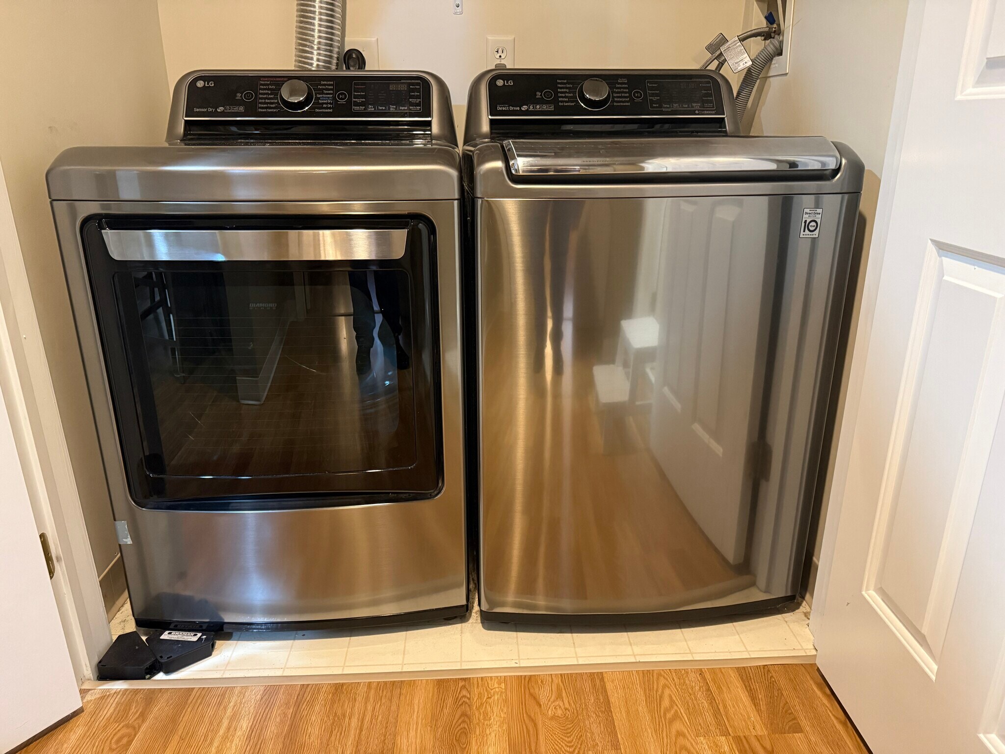 Building Photo - 211 Central St