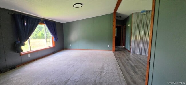 Building Photo - 286 Shortcut Rd