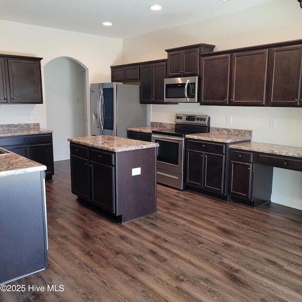 Building Photo - 603 Coral Reef Ct