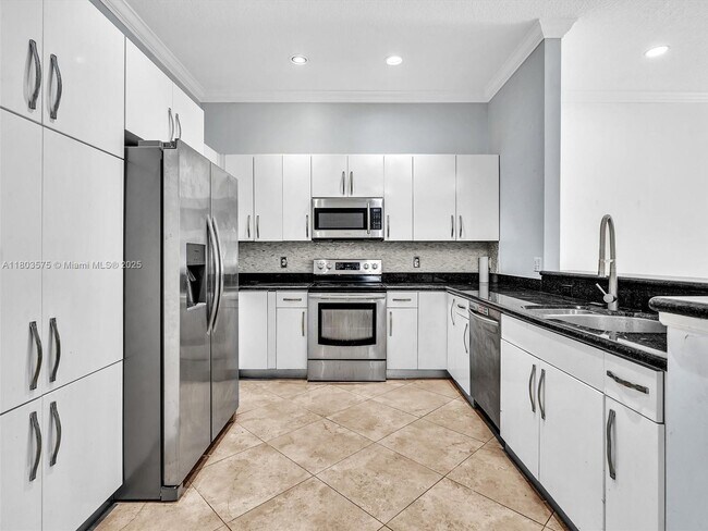 Building Photo - 2727 Treasure Cove Cir