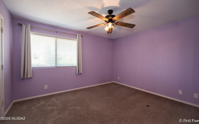 Building Photo - 8984 N Eaglestone Loop