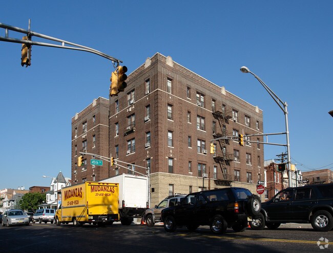 Building Photo - 4500 Kennedy Blvd