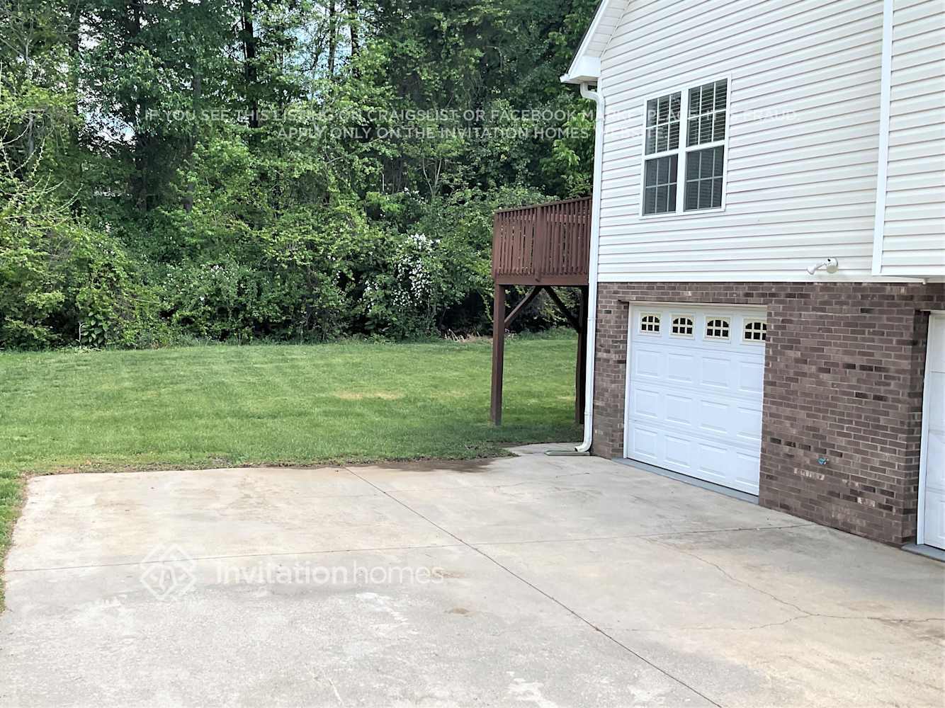 Building Photo - 2741 Bridgeport Dr