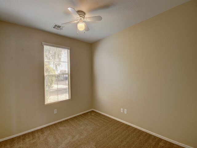 Building Photo - 2656 S 89th Dr