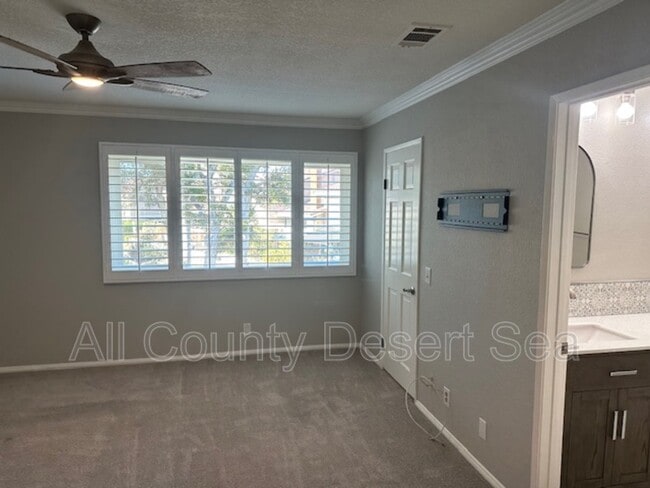 Building Photo - 7961 Southwind Cir