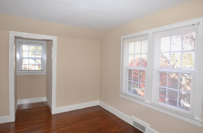 Building Photo - Spacious & Stylish 3-Bedroom Near Wake For...