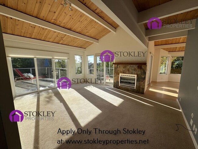 Building Photo - 155 Farallon Ct