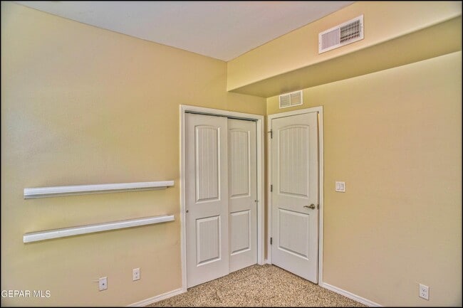 Building Photo - 452 Isaias Ave.