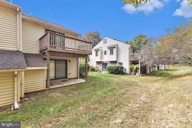 Building Photo - 18 Flintlock Ln