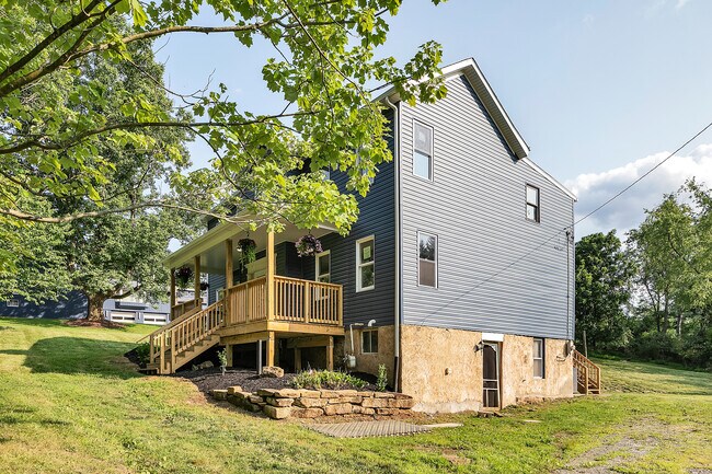 Building Photo - 2416 Magee Road Ext