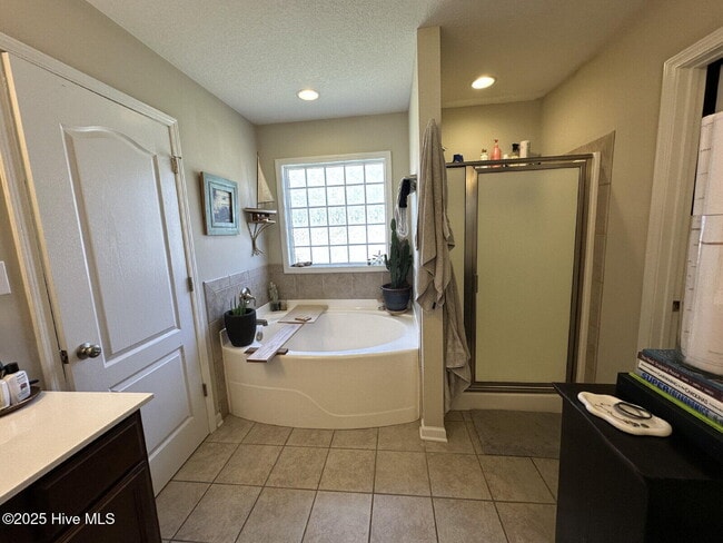 Building Photo - 312 S Brandon Way