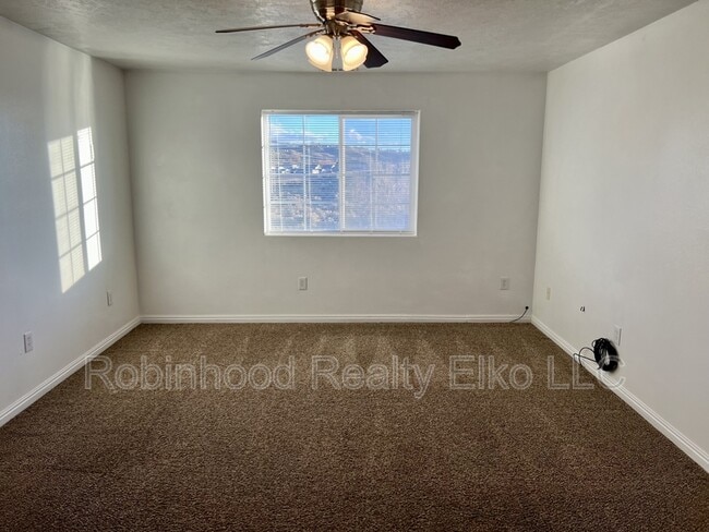 Building Photo - 333 Spring Creek Pkwy