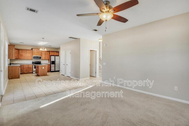 Building Photo - 601 Bristol Way