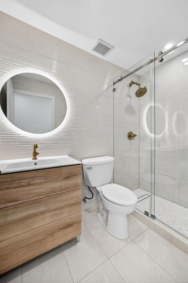 Building Photo - 13280 SW 39th Terrace