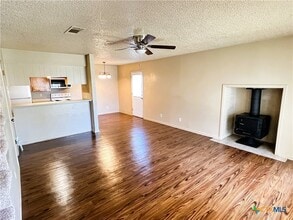 Building Photo - 1108 Covey Ln