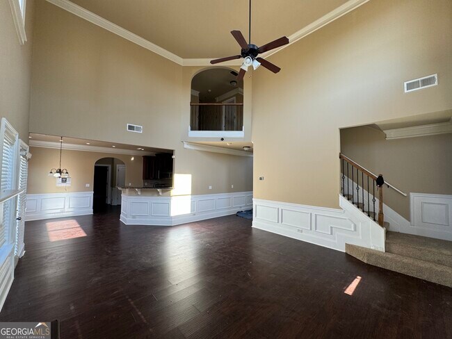 Building Photo - 352 Plymstock Dr