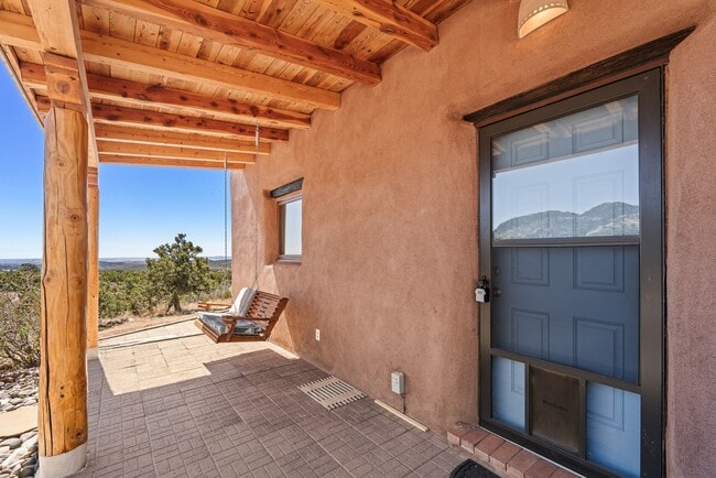 Building Photo - Enchanting Country Adobe