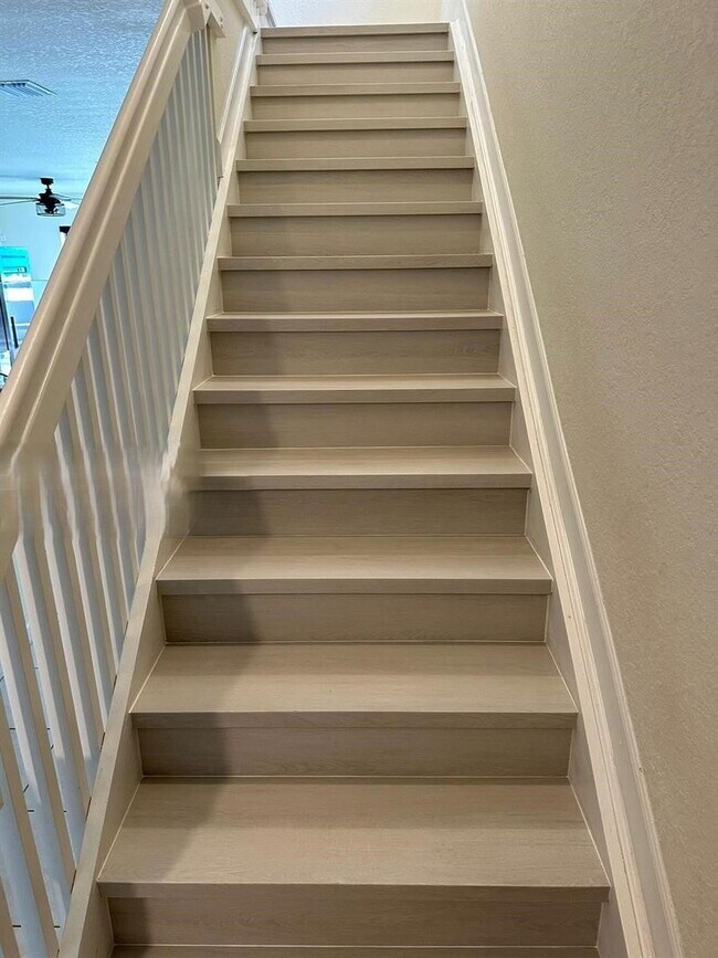 Building Photo - West 113th Street, Hialeah, FL 33018 - 3 BR 2.5 BA townhouse