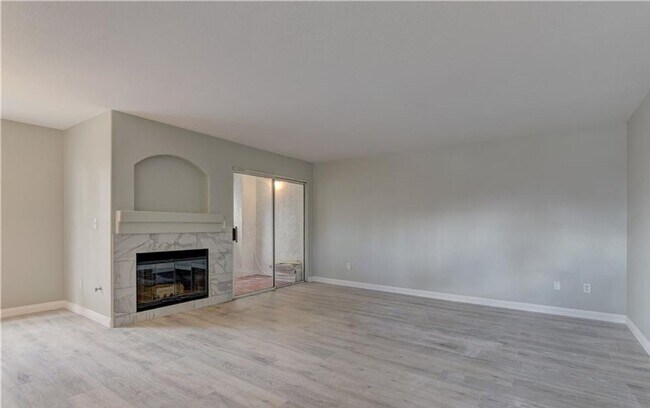 Building Photo - Affordable Luxury Living
