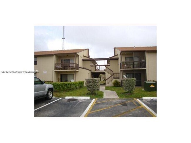 Building Photo - 445 NW 210th St
