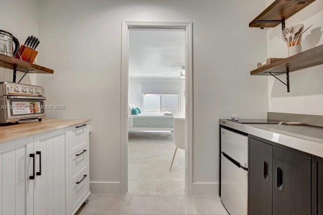 Building Photo - 1319 SW 30th St