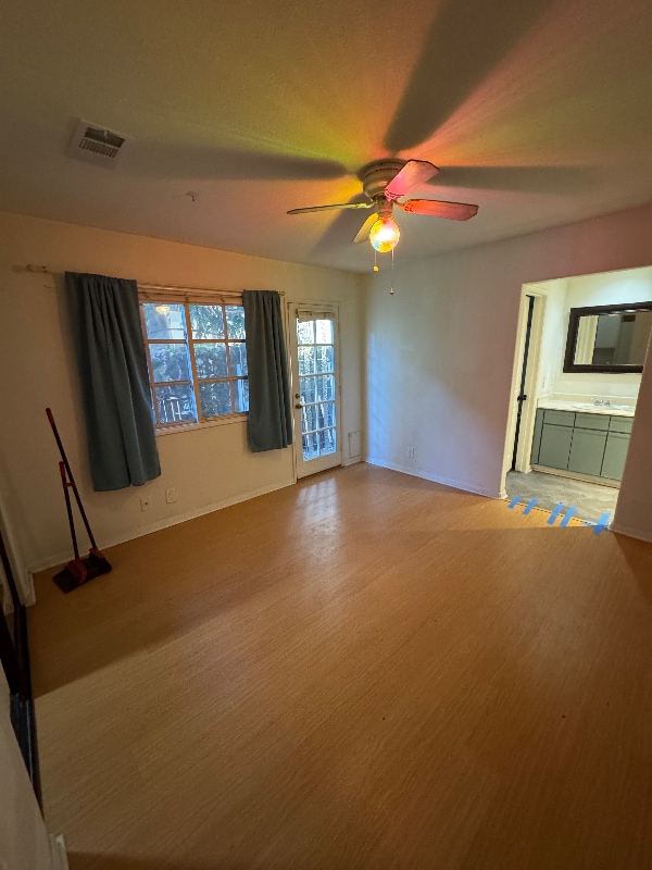Building Photo - 4862 Santa Cruz Ave