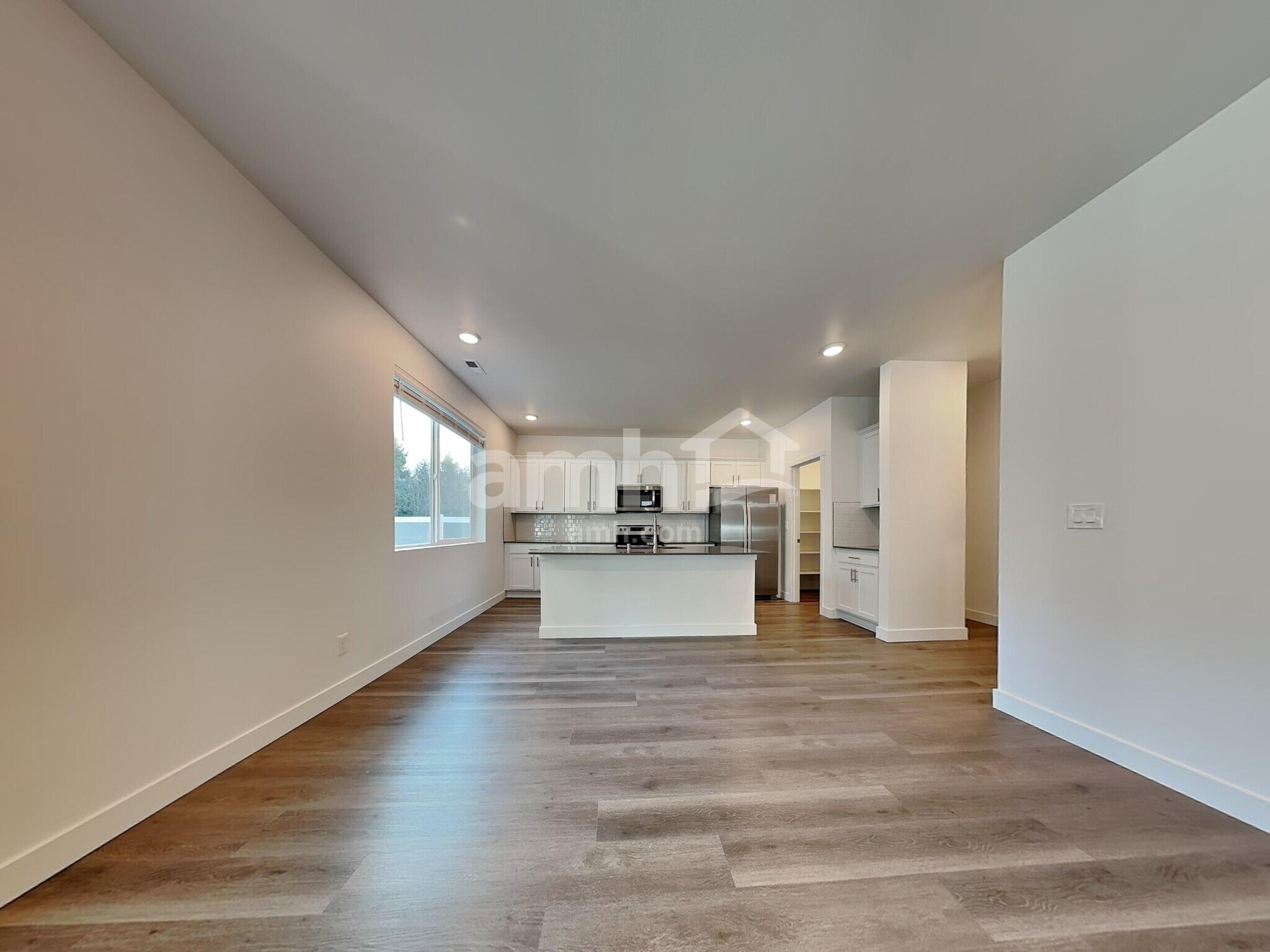 Building Photo - 7820 Selah St SW