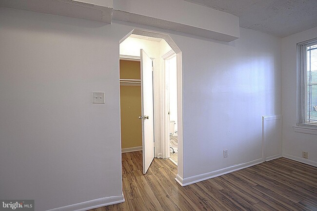 Building Photo - 4329 Halley Ter SE