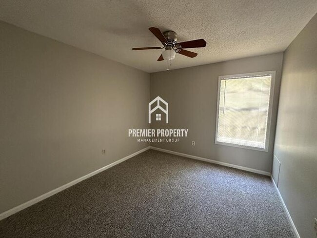 Building Photo - 2533 Richwood St