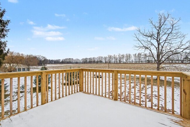 Building Photo - 239 W Broad St