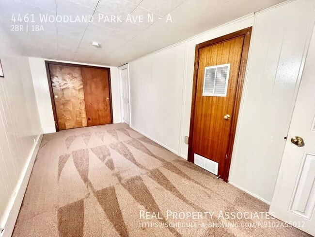 Building Photo - 4461 Woodland Park Ave N