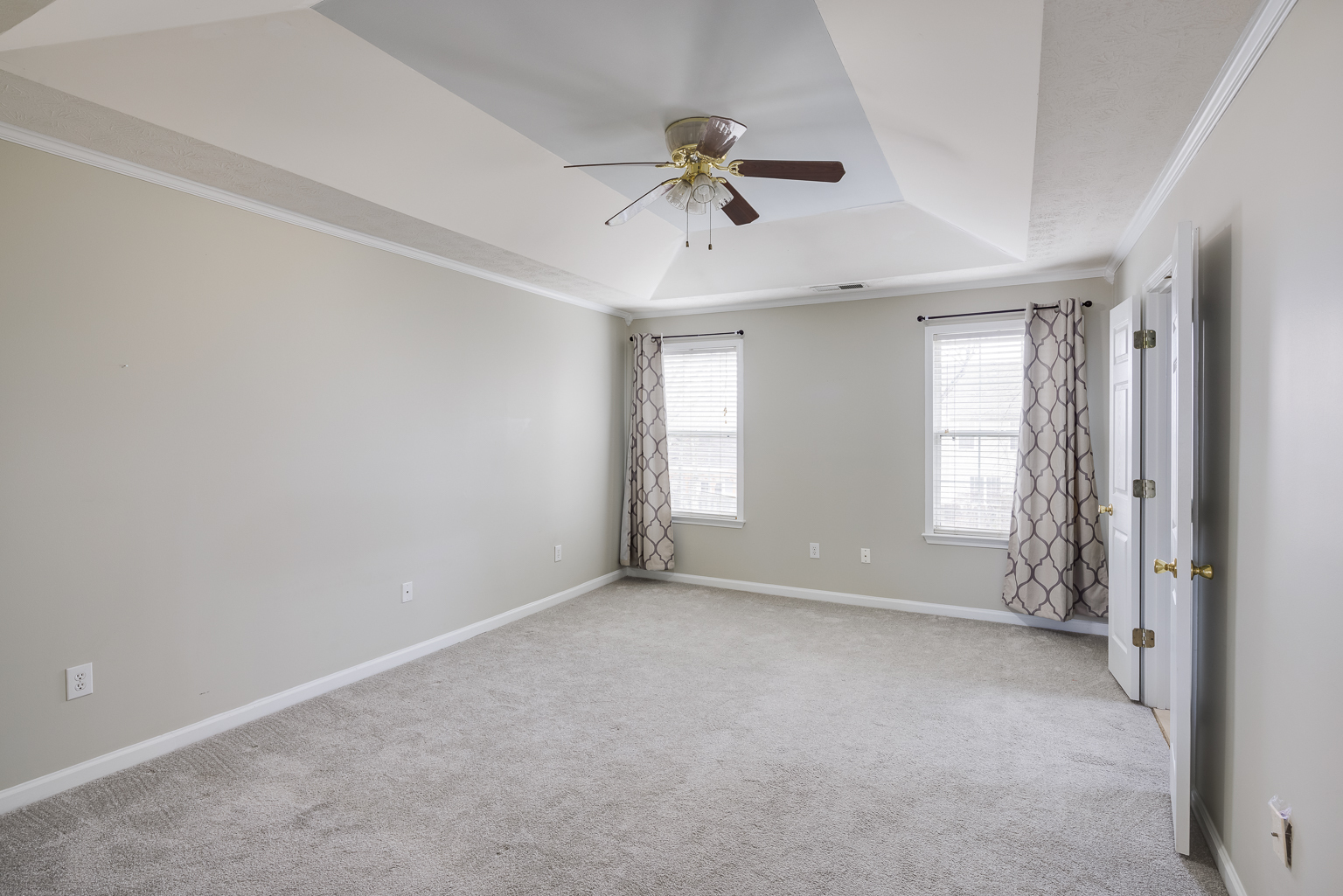 Building Photo - 13005 Crabapple Lake Dr